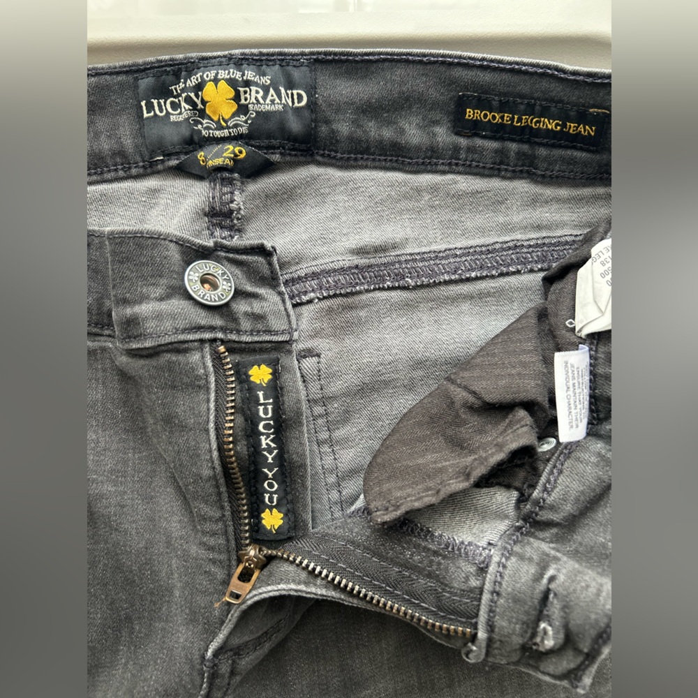 Lucky Brand
Brooke legging Jean